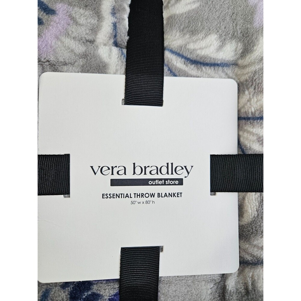 NWT‎ Vera Bradley Essential Throw Blanket Venetian Paisley Ice Blue NEW Gray - Picture 3 of 6